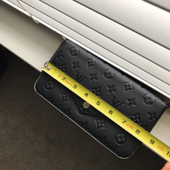 Louis Vuitton bag - Picture 10 of 10